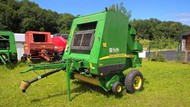 - John Deere 582